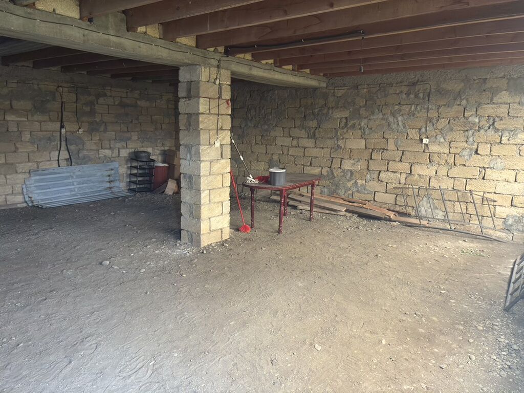 5 otaqlı, 160 kv. m