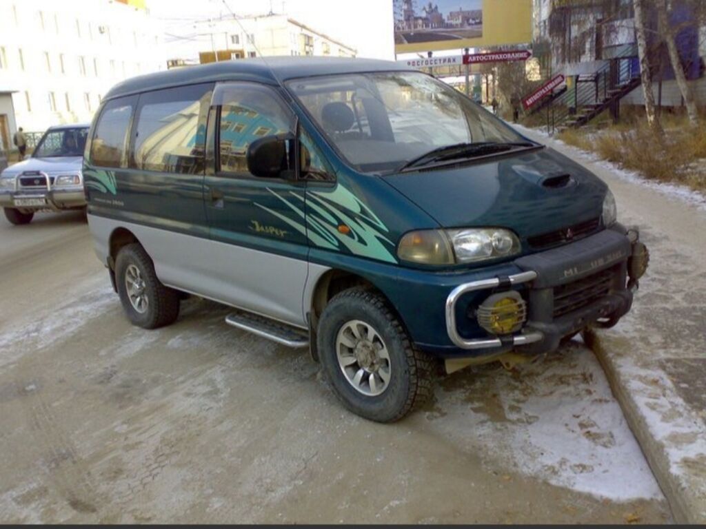 Митсубиси делика 2001 год. Мицубиси делика 1997. Делика 1991 140л. Продаю делика. Mitsubishi delica 4x4.