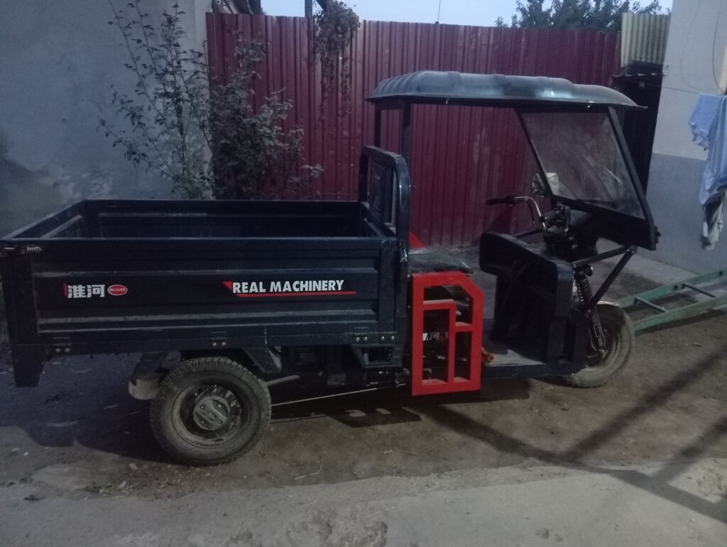 Грузовой электротрицикл Real Machinery - Компоновка: переднее колесо: фото 2