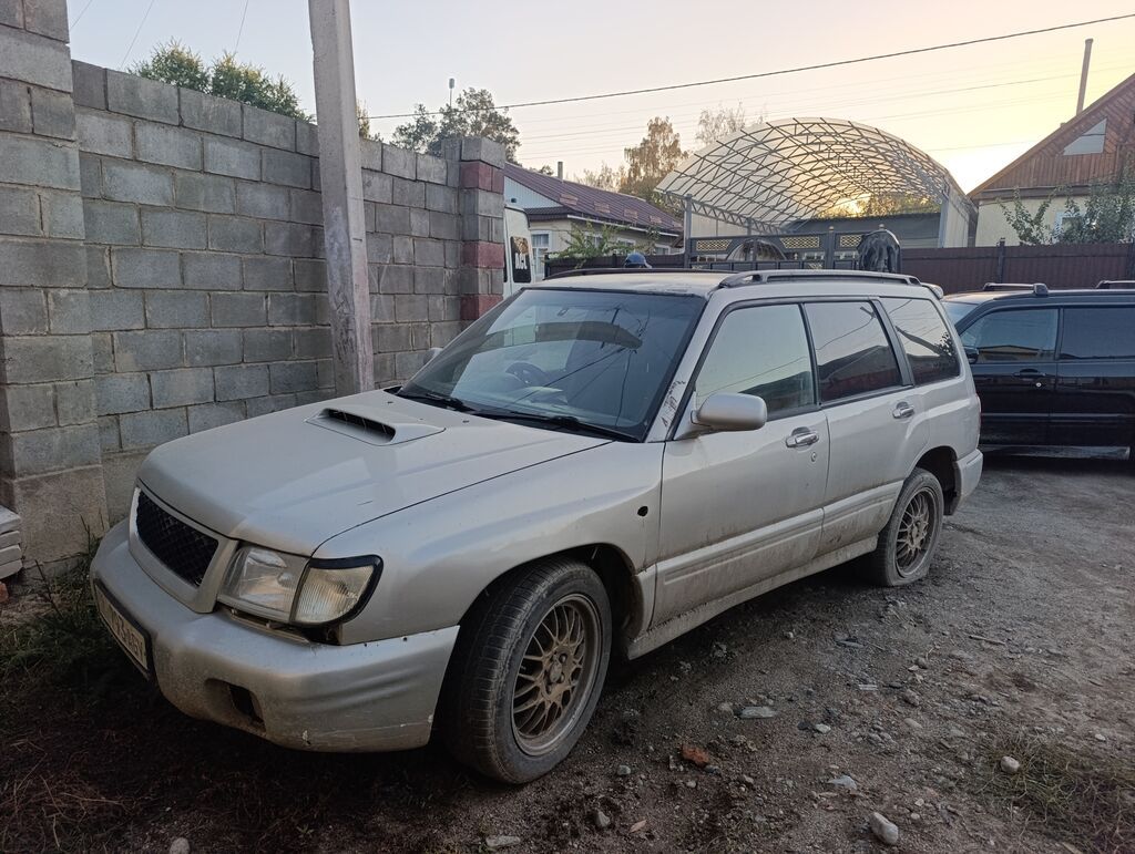Subaru Forester: 1999 г., 2 л, Автомат, Бензин, Кроссовер: фото 4