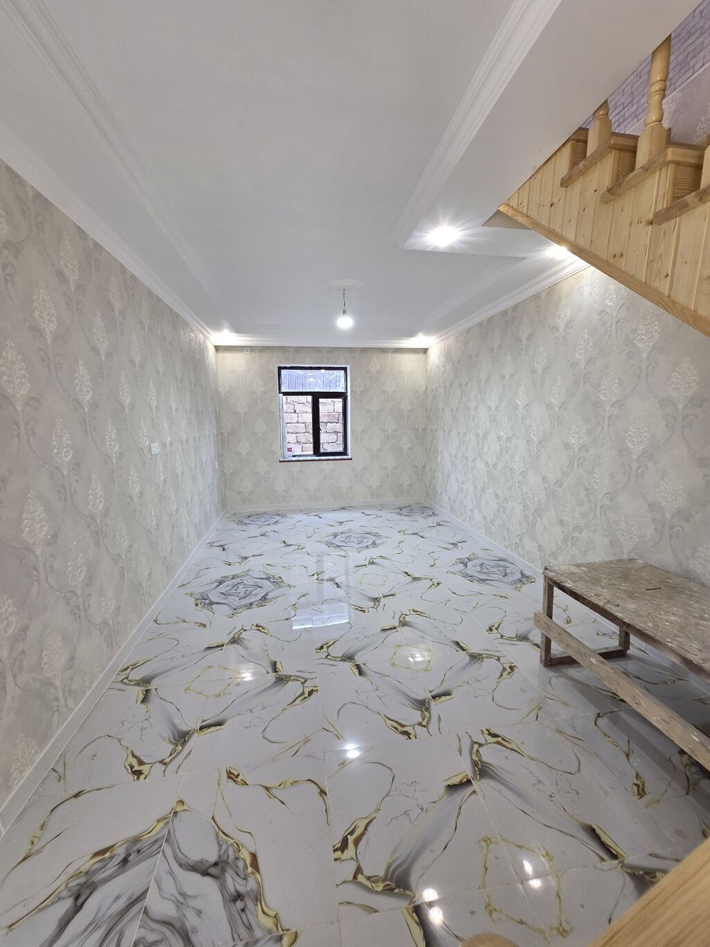 3 otaqlı, 85 kv. m, Yeni təmirli