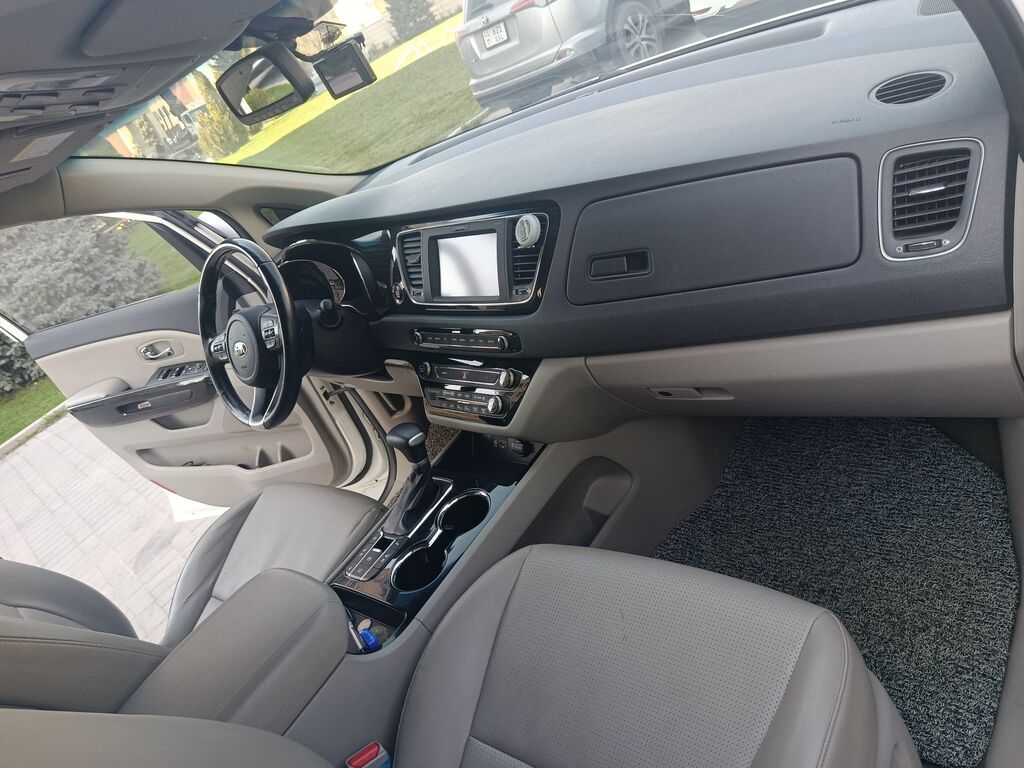 Kia Carnival: 2019 г., 2.2 л, Автомат, Дизель, Минивэн: фото 6