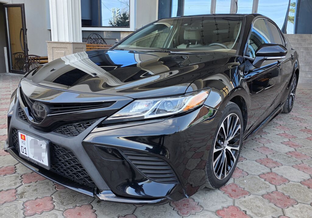Toyota Camry: 2019 г., 2.5 л, Автомат, Бензин, Седан: фото 2