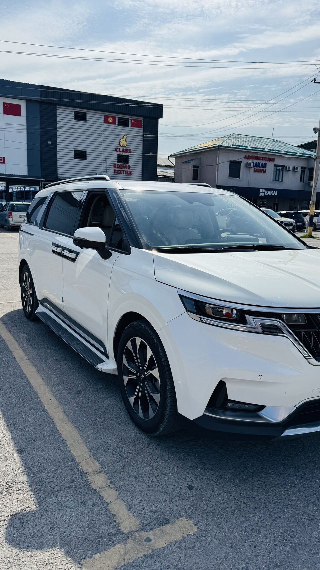 Kia Carnival: 2021 г., 2.2 л, Автомат, Дизель, Минивэн: фото 2