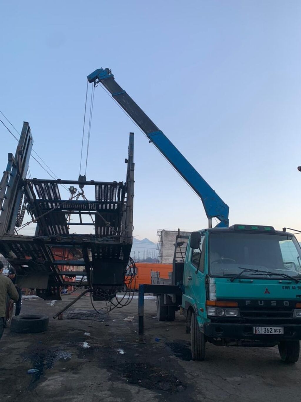 Эвакуатор|Манипулятор|Кран| стрела 10 м| 3,0 тонн: Договорная ᐈ ...