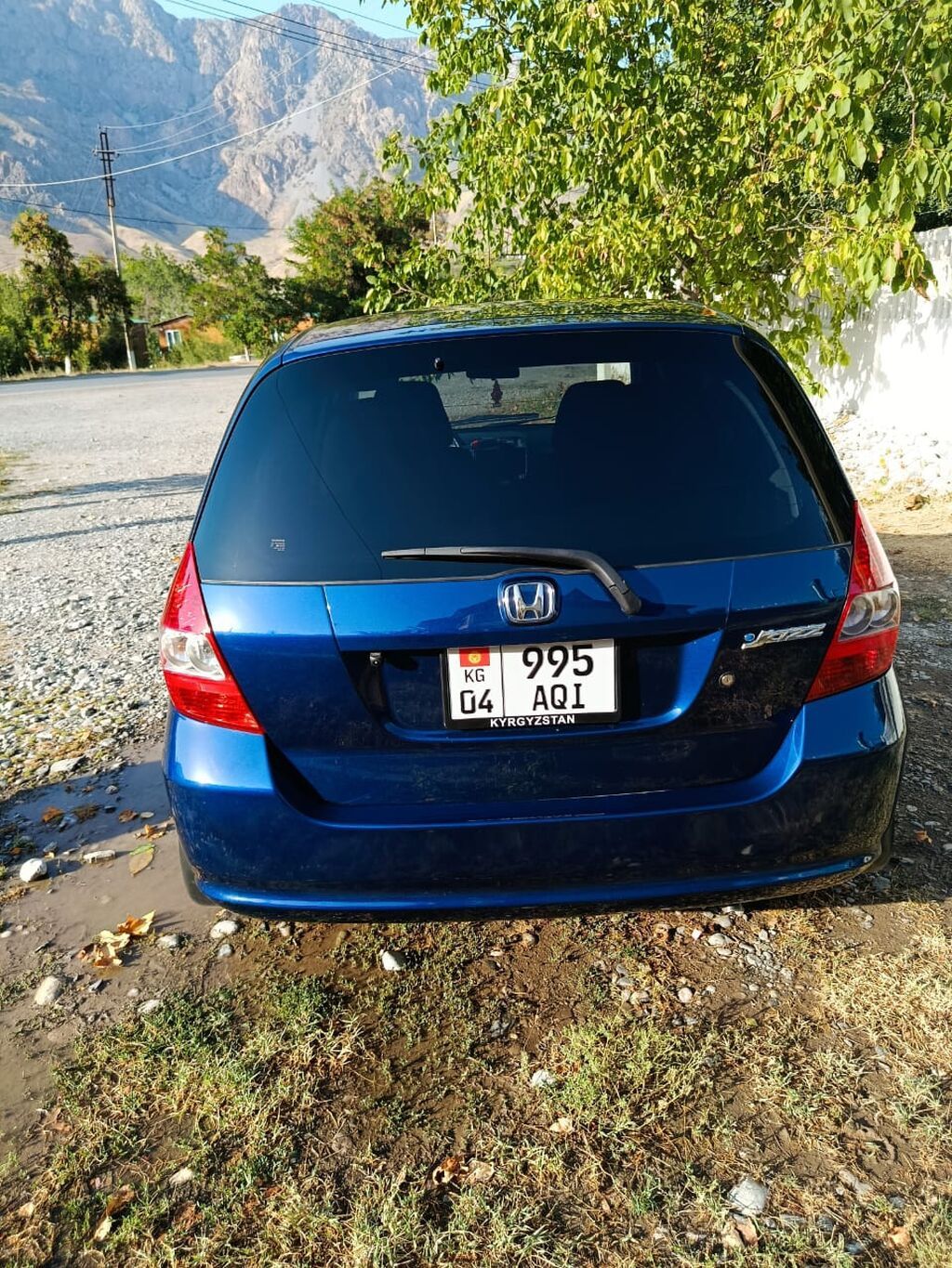 Honda Fit: 2002 г., Автомат, Бензин, Хэтчбэк: фото 2