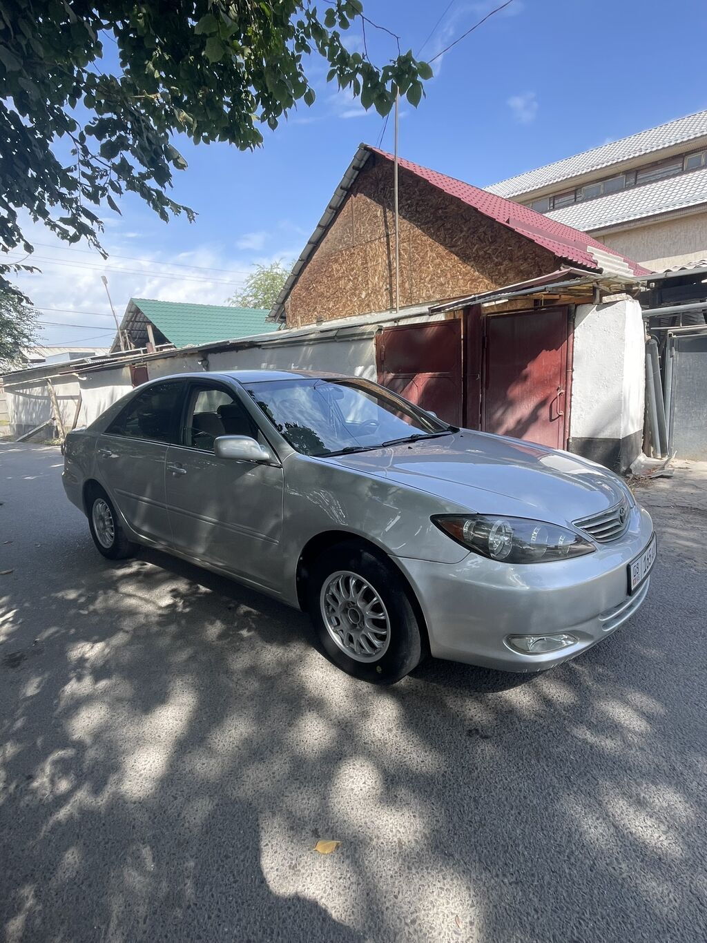 Toyota Camry: 2004 г., 2.4 л, Автомат, Бензин, Седан: фото 2