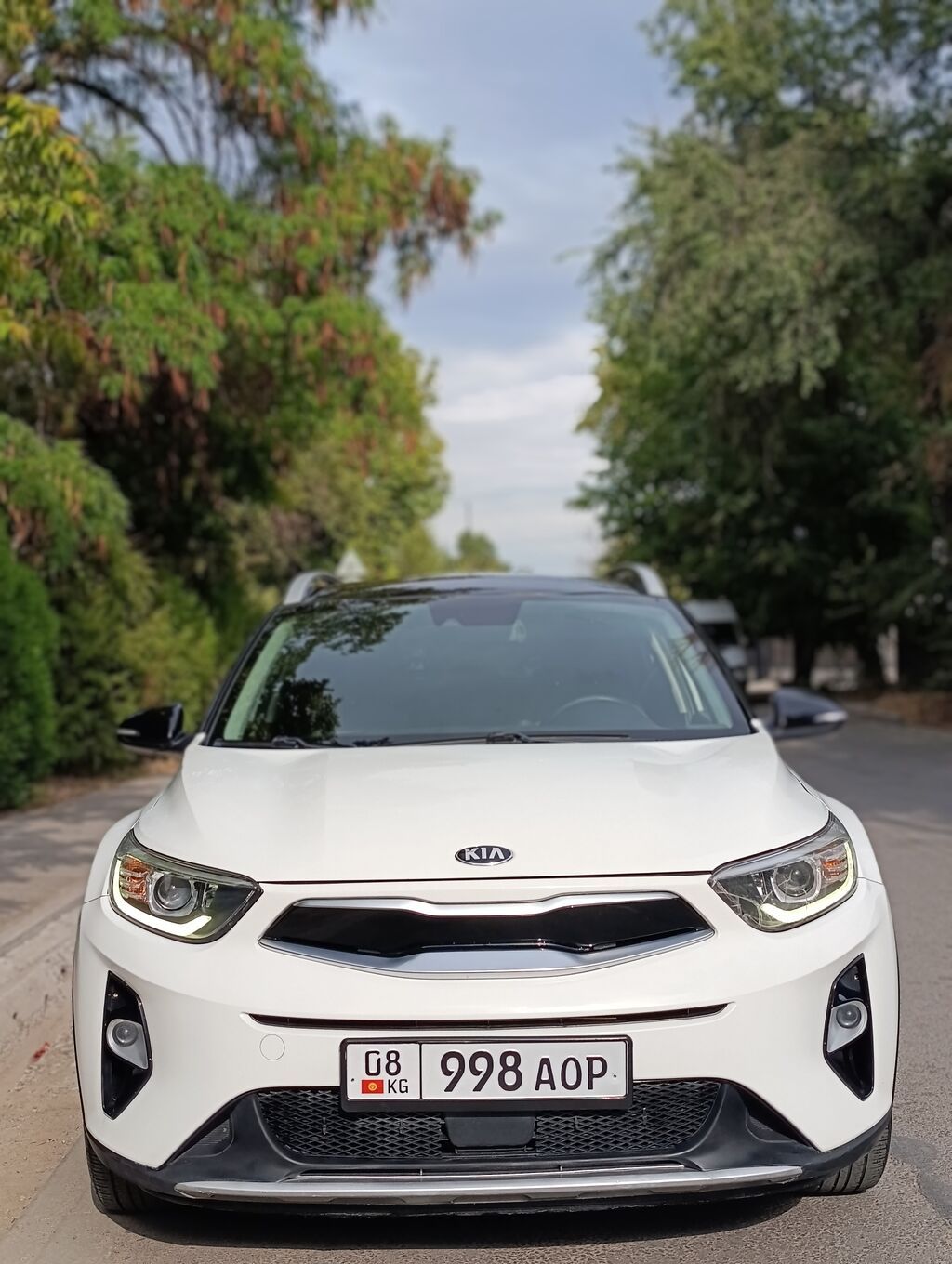 Kia Stonic: 2017 г., 1.4 л, Автомат, Бензин, Кроссовер: фото 2