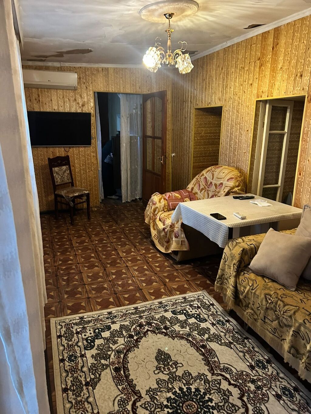 5 otaqlı, 150 kv. m, Kredit var, Orta təmir