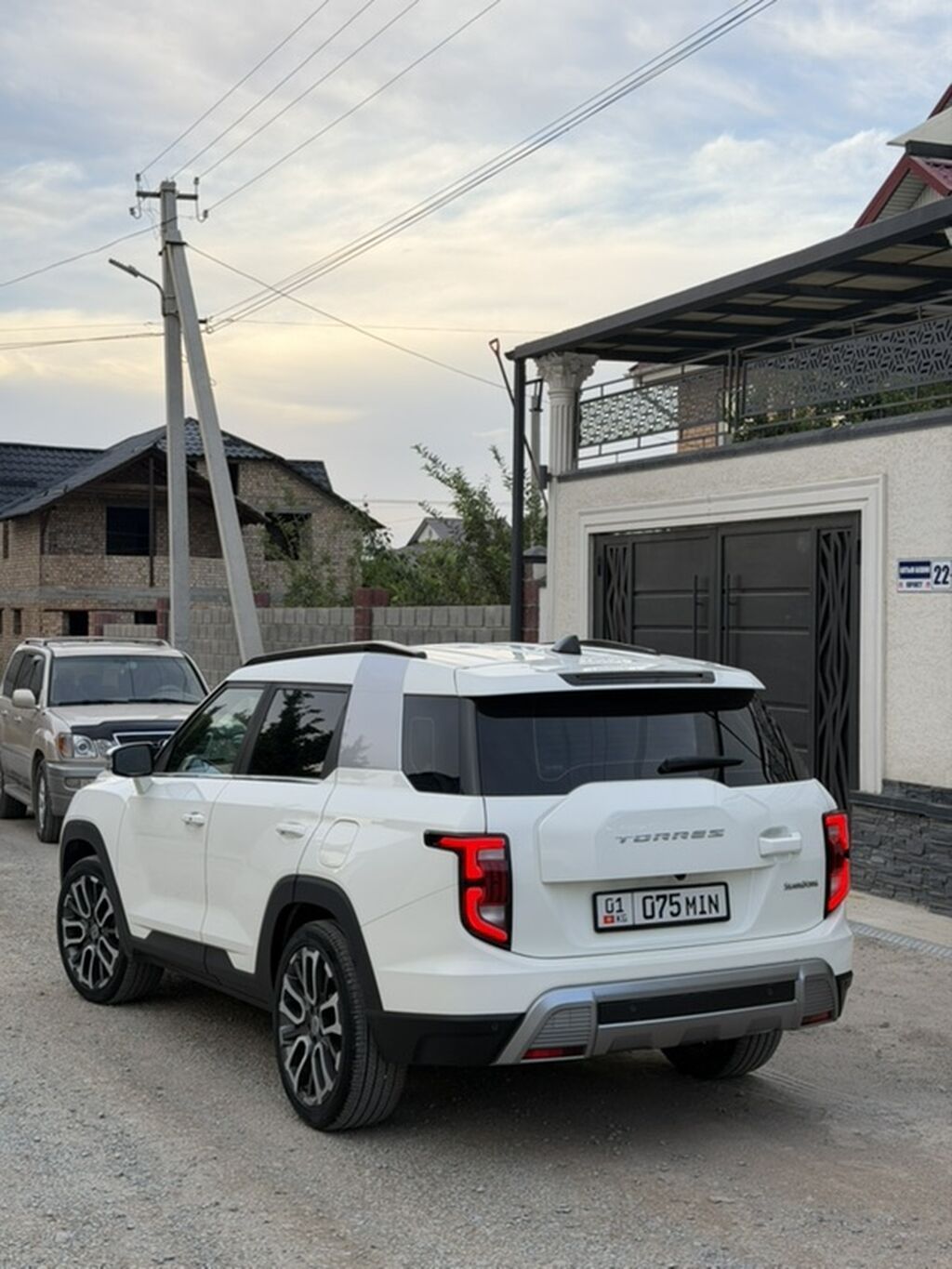 Ssangyong Torres: 2022 г., 1.5 л, Автомат, Бензин, Кроссовер: фото 3