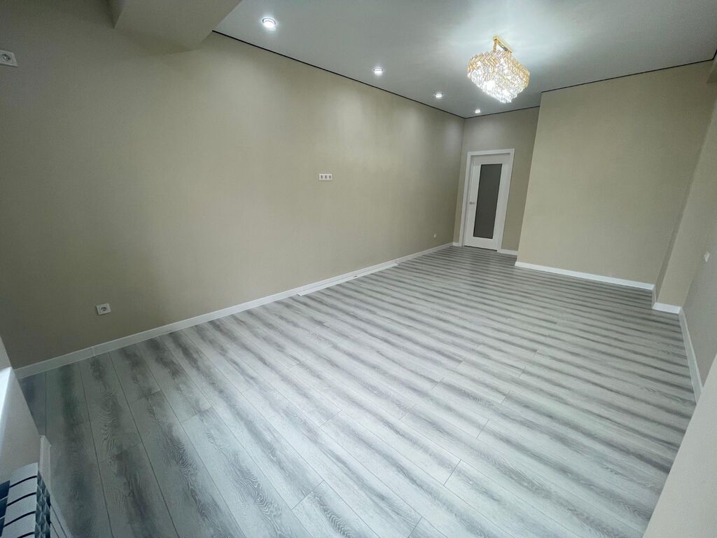 2 комнаты, 60 м², Ак-Кеме (старый аэропорт) Элитка, 9 этаж, Евроремонт: фото 3