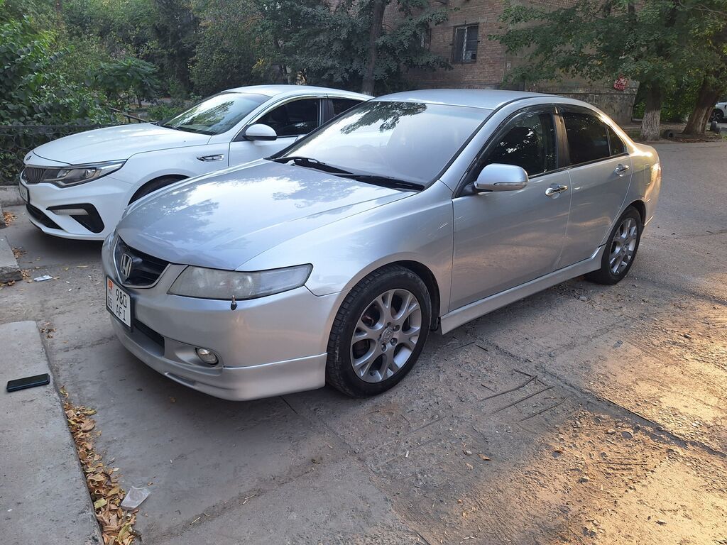 Honda Accord: 2003 г., 2.4 л, Автомат, Бензин, Седан: фото 2