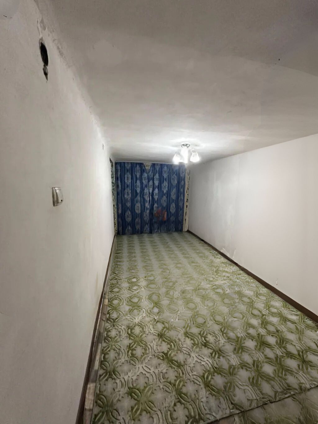 Продам 2-комн. квартиру 42 м², цокольный этаж, центр Оша: фото 4