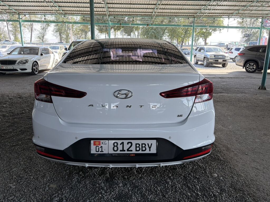 Hyundai Avante: 2019 г., 1.6 л, Вариатор, Бензин, Седан: фото 4