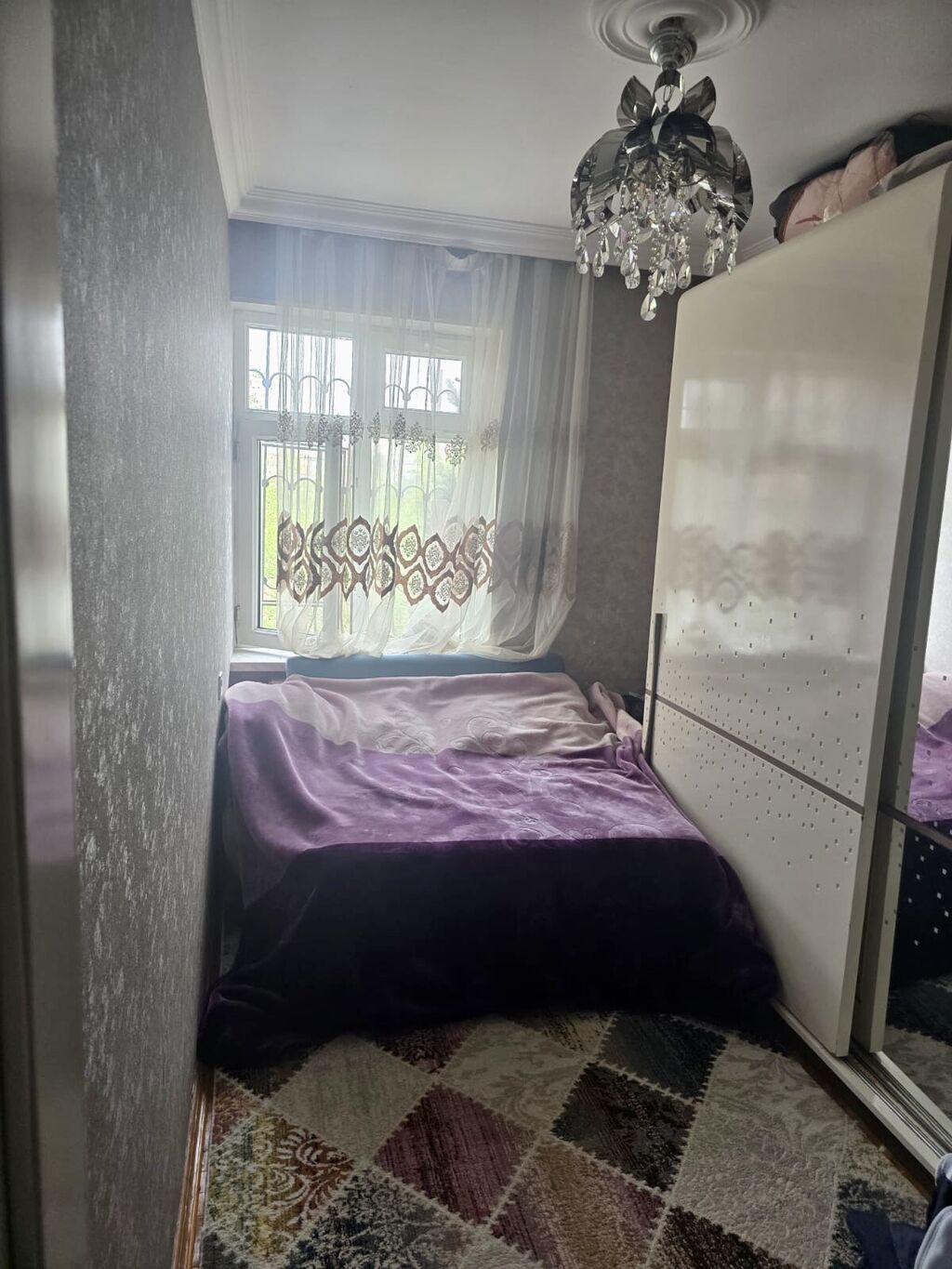 Bakı, 3 otaqlı, Köhnə tikili, m. Memar Əcəmi, 68 kv. m