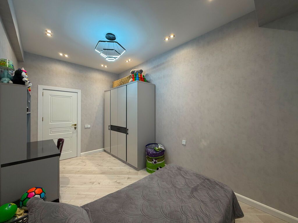 3 otaqlı, Yeni tikili, m. Həzi Aslanov, 91 kv. m