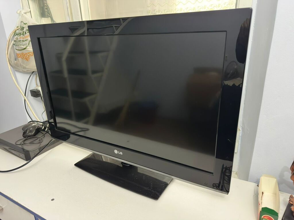 Телевизор LG 32LK330 - Диагональ 32" (81 см), ЖК-панель. - Разрешение: фото 1