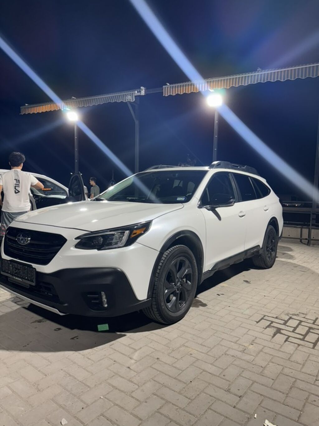 Subaru Outback: 2021 г., 2.4 л, Автомат, Бензин, Универсал: фото 3