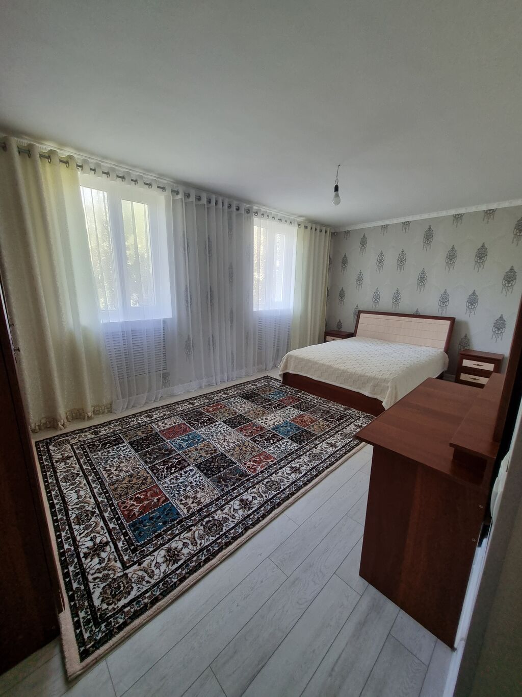 Срочно продаю дом адрес Бакай ата село Ак Добо 10 комната 2 кладовка: фото 2
