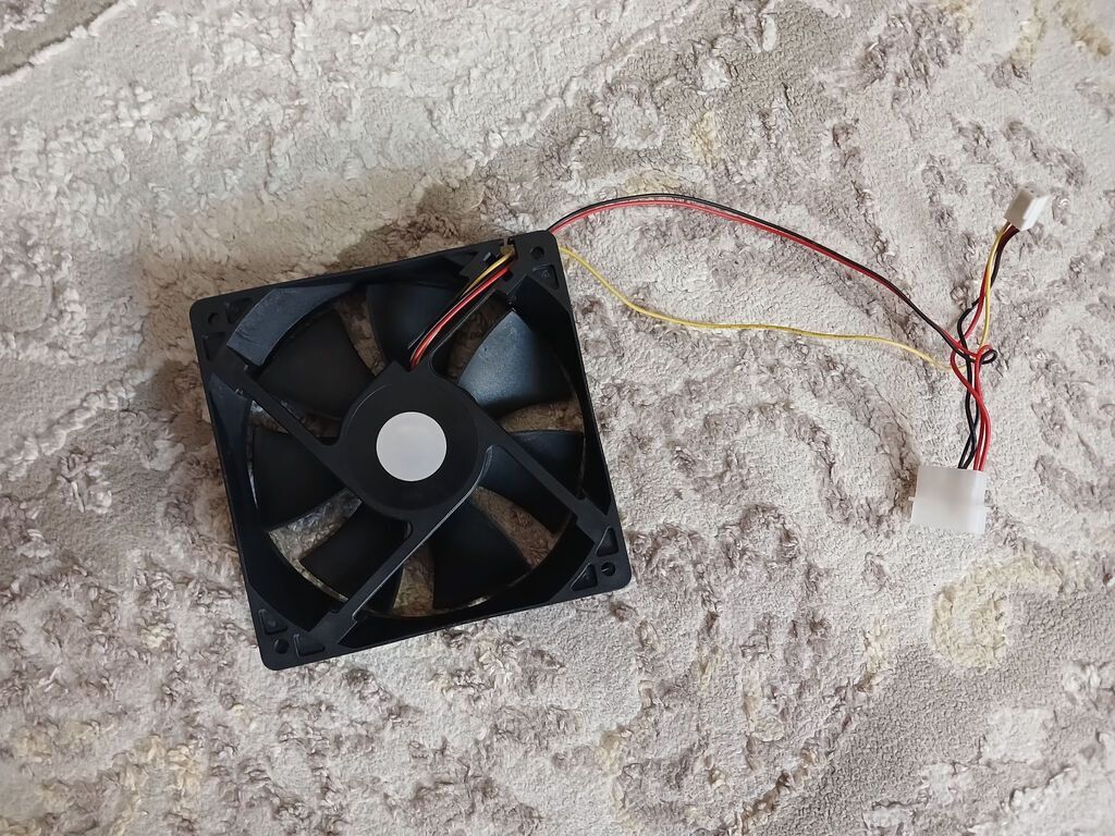 Система охлаждения для ПК, Б/у, DeepCool, Вентилятор, Для корпуса и блока питания: фото 2
