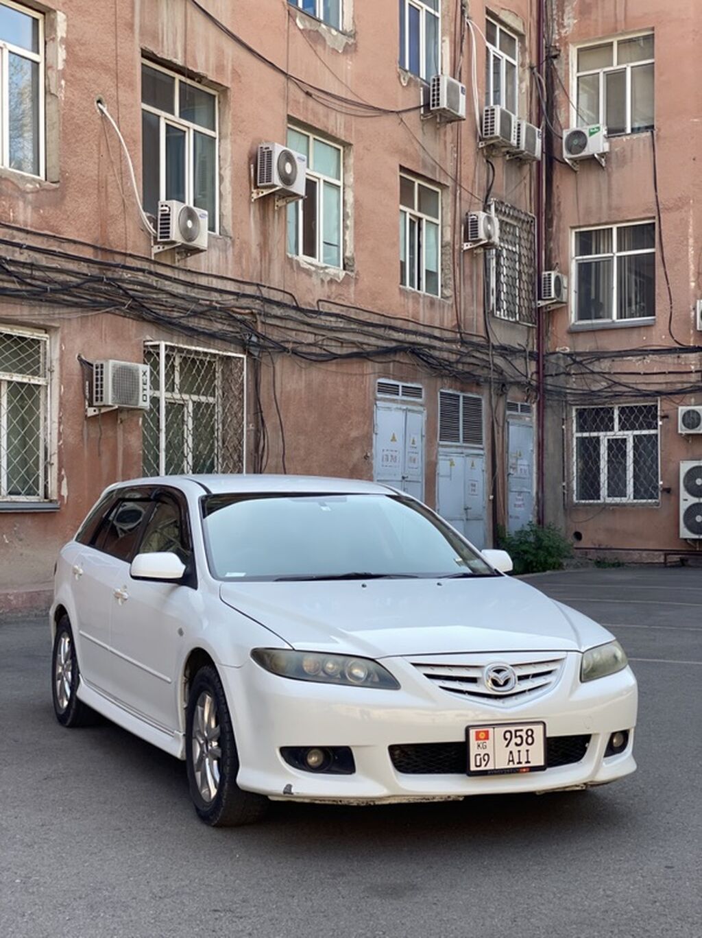 Mazda Atenza: 2003 г., 2.3 л, Автомат, Газ, Универсал: фото 1