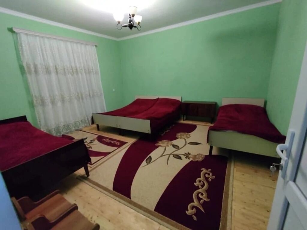 90 kv. m, 3 otaqlı, Qaz, İşıq, Su