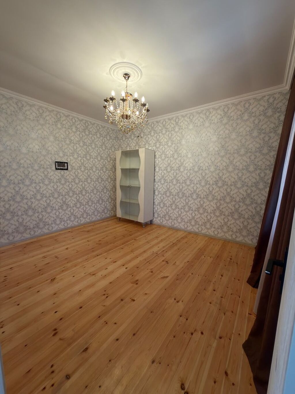 3 otaqlı, 85 kv. m, Yeni təmirli