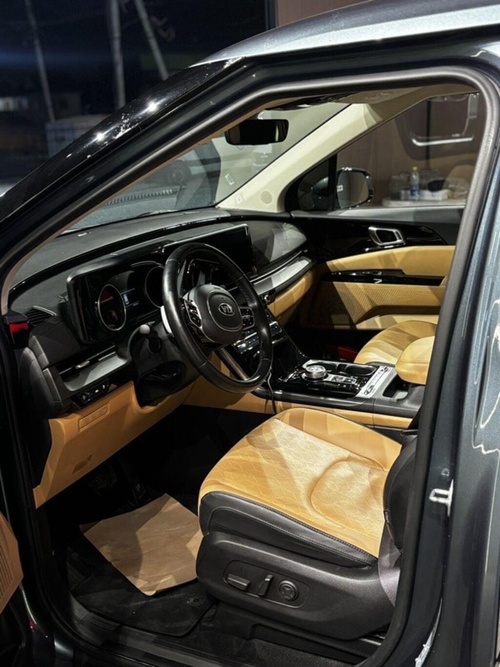 Kia Carnival: 2021 г., 2.2 л, Дизель, Минивэн: фото 8