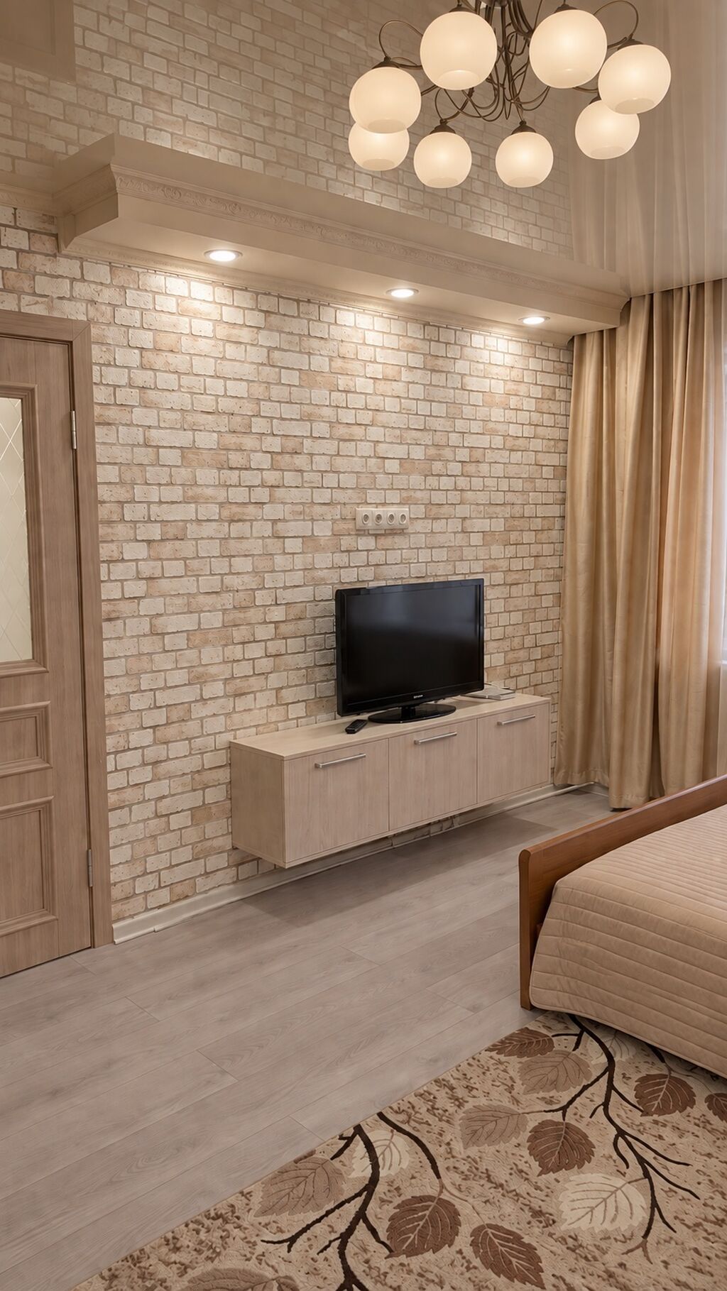 1 комната, 30 м², 1 этаж, Евроремонт: фото 2