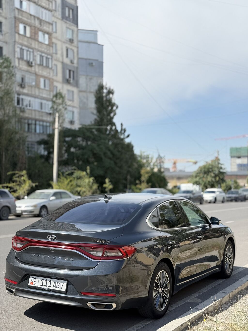 Hyundai Grandeur: 2019 г., 2.4 л, Автомат, Гибрид, Седан: фото 4