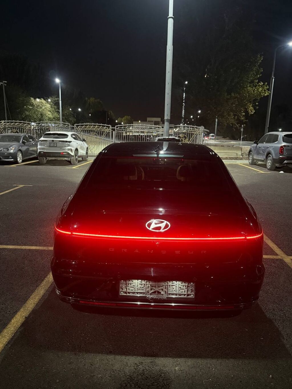 Hyundai Grandeur: 2023 г., 1.6 л, Гибрид, Седан: фото 2