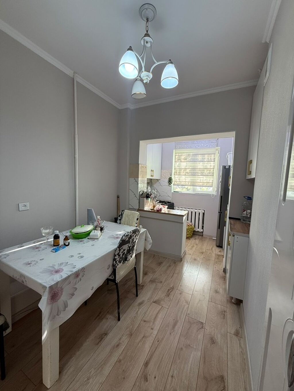 3 комнаты, 62 м², 8 мкр 105 серия, 6 этаж, Евроремонт: фото 2