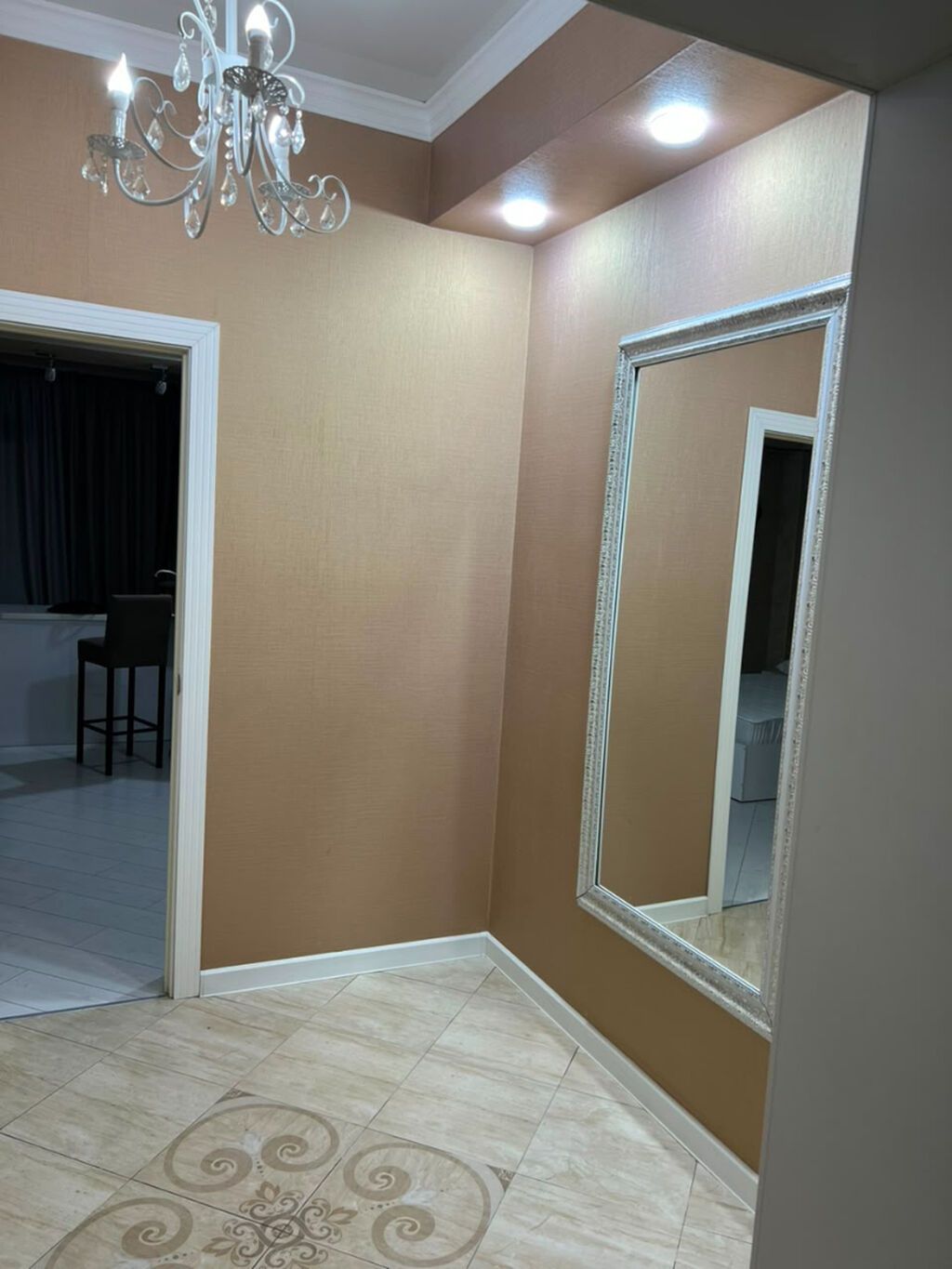 1 комната, 33 м², Восток-5 мкр 1 этаж: фото 3