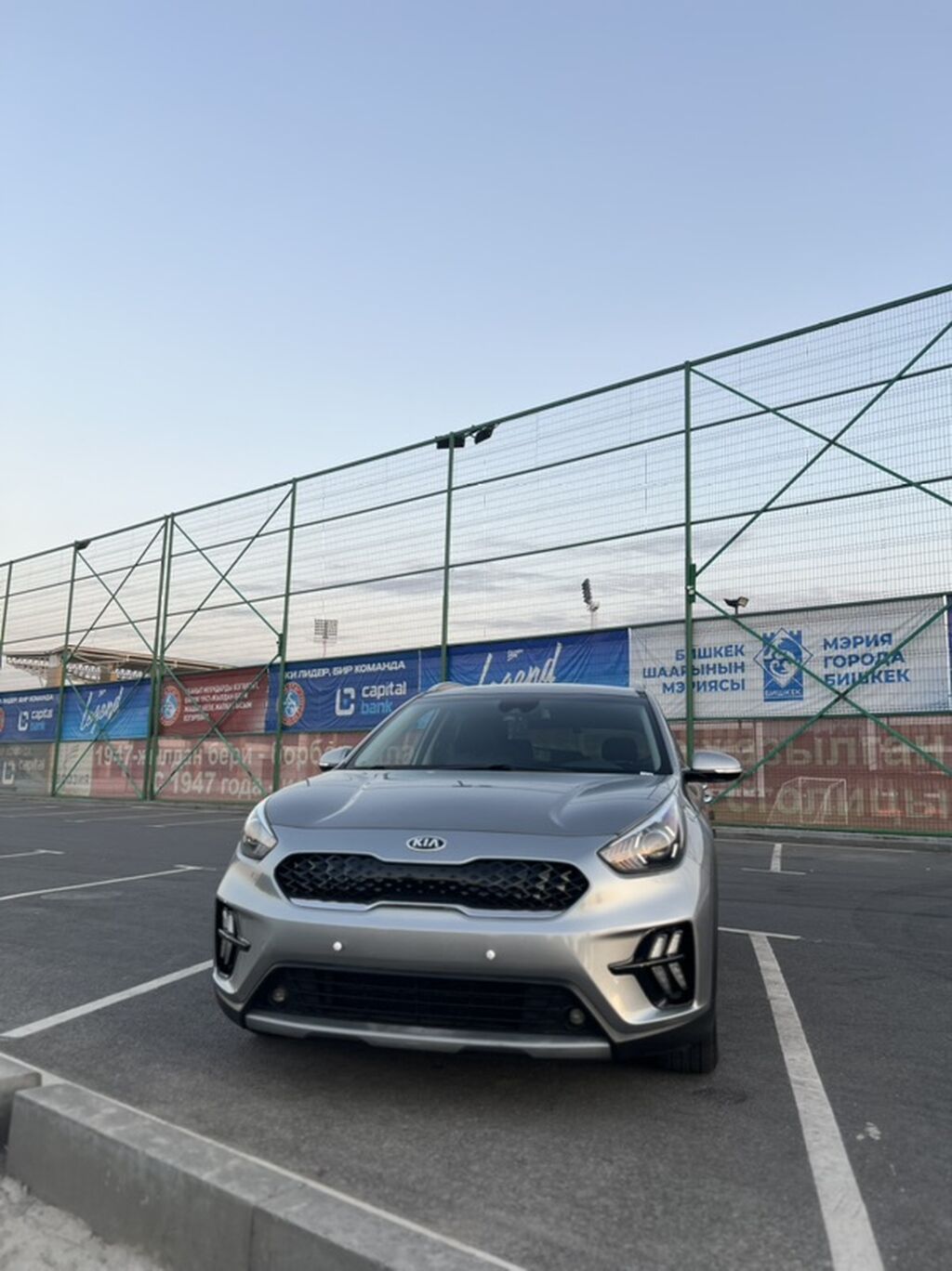 Kia Niro: 2020 г., 1.6 л, Автомат, Гибрид, Кроссовер: фото 2