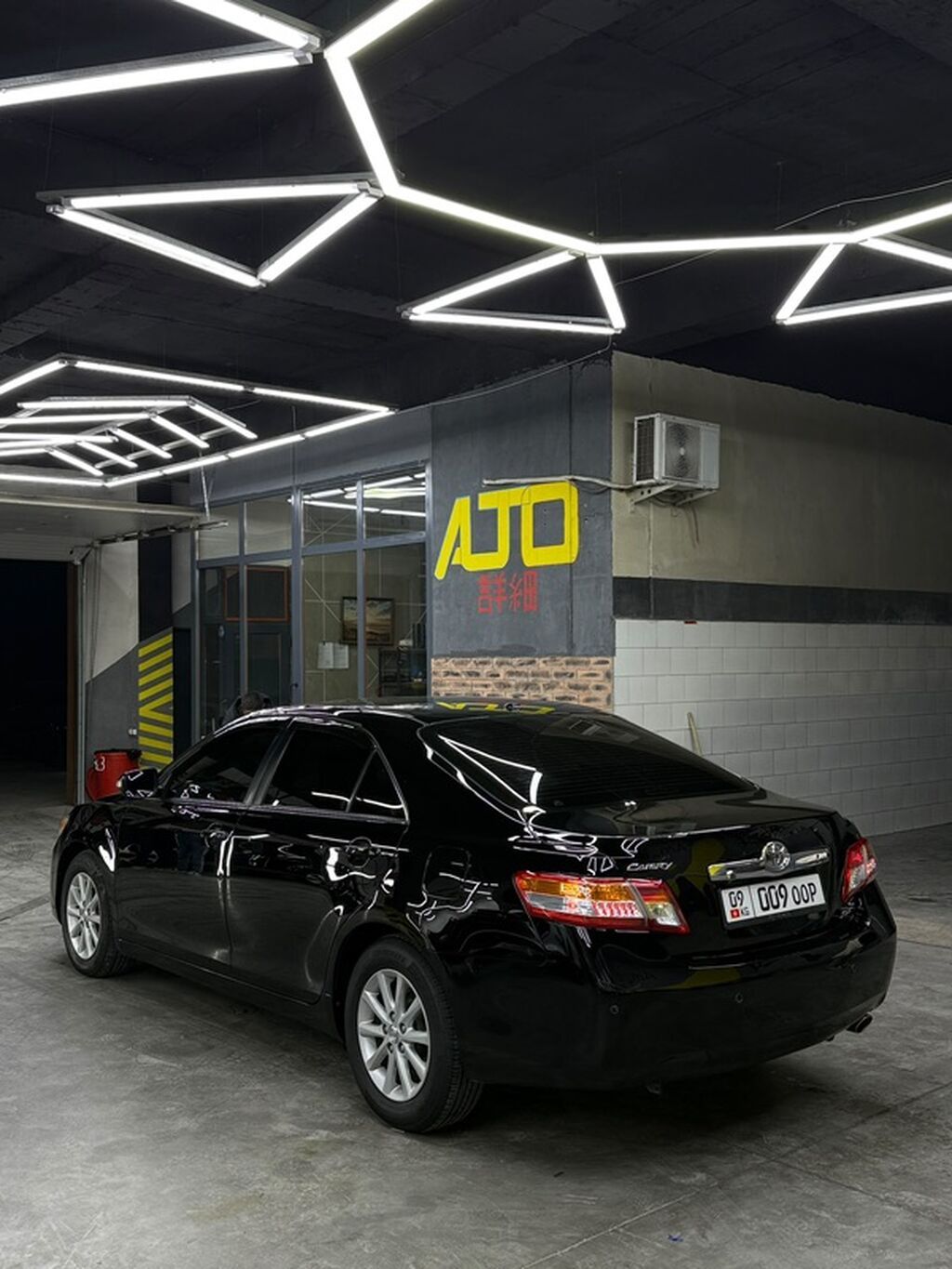 Toyota Camry: 2011 г., Бензин, Седан: фото 4