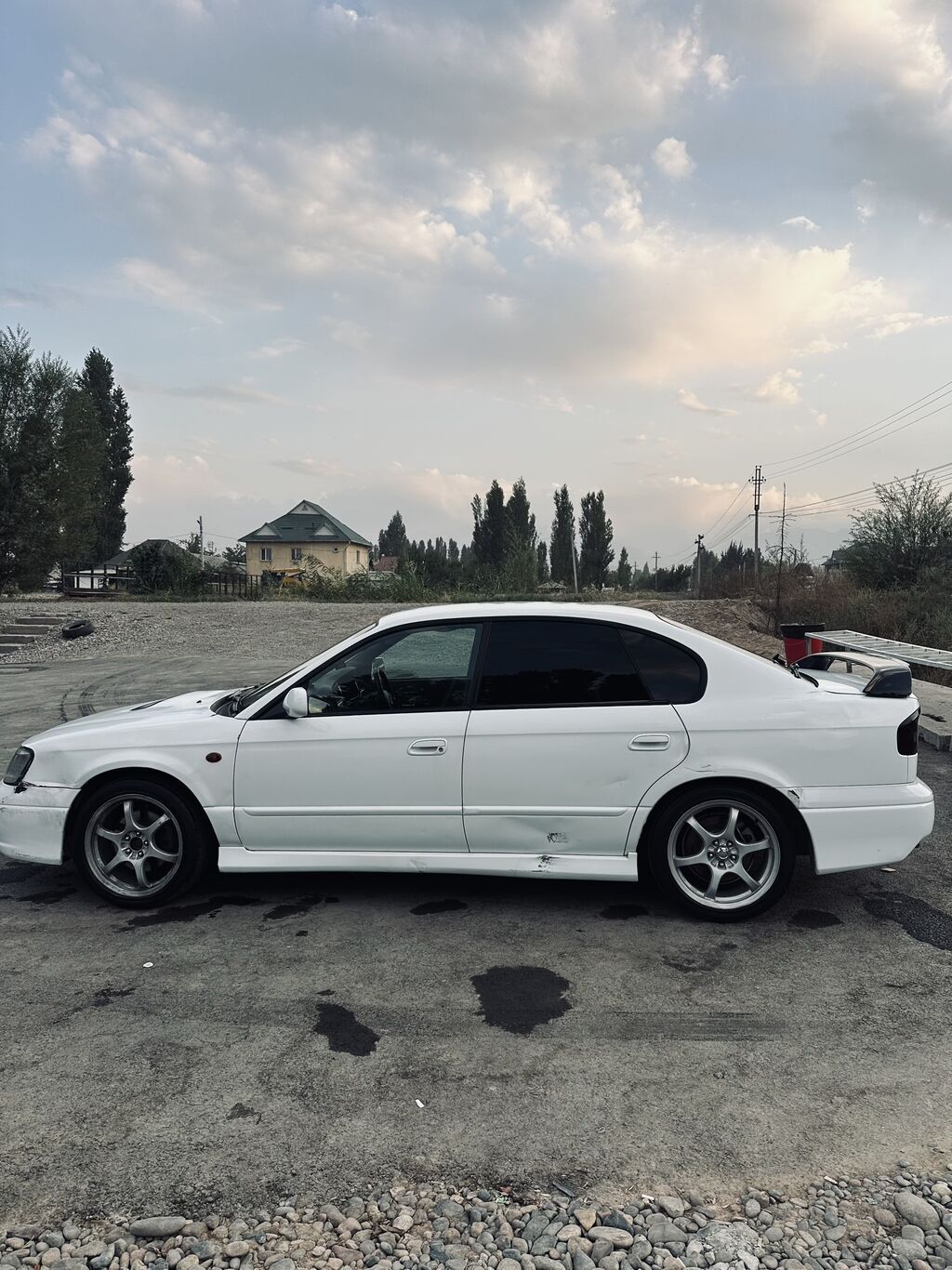 Subaru Legacy: 2000 г., 2 л, Автомат, Бензин, Седан: фото 4