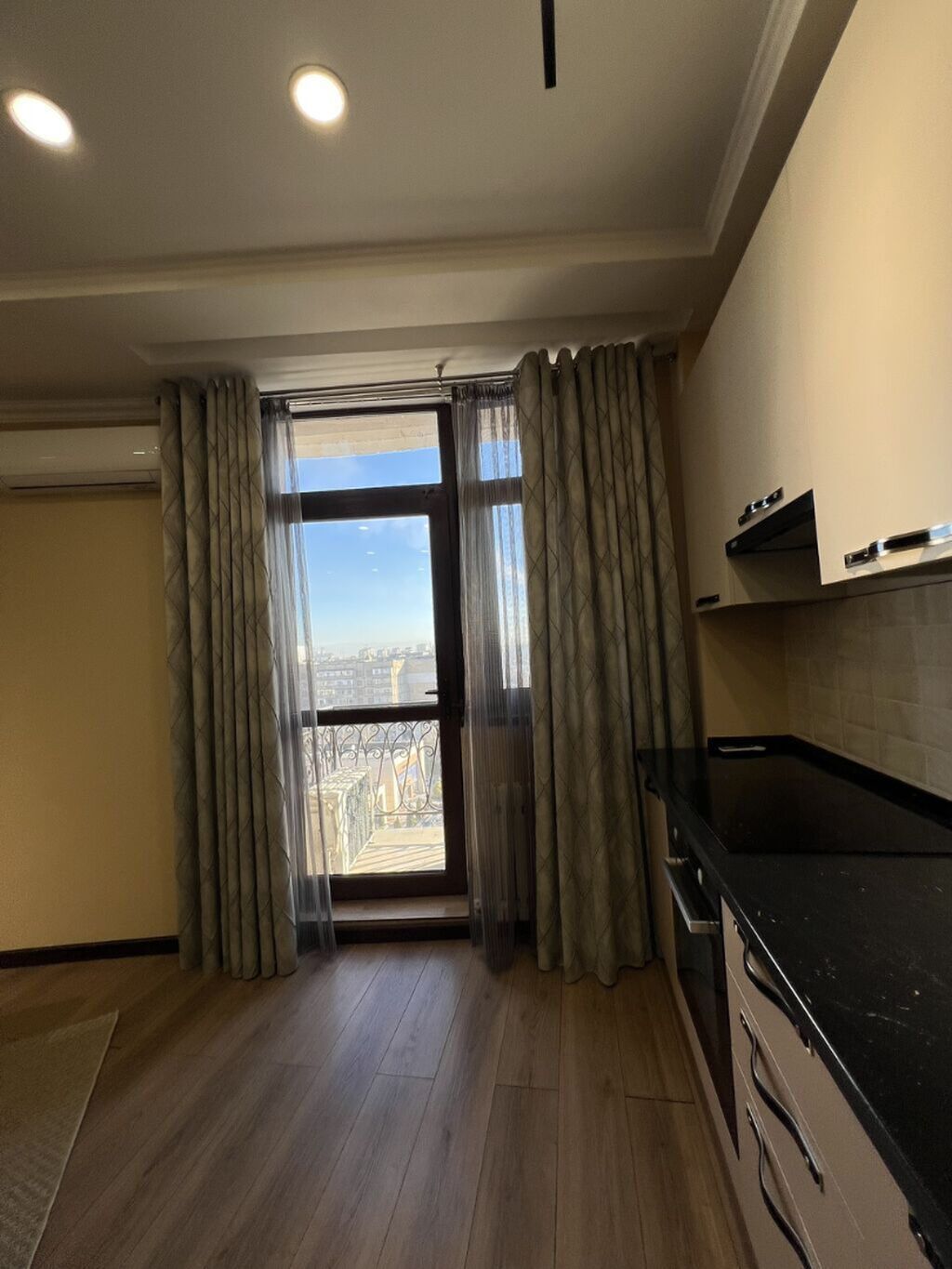 3 комнаты, 94 м², Дордой Плаза ТРЦ Элитка, 10 этаж, Евроремонт: фото 4