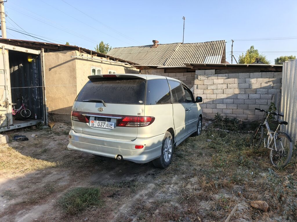Toyota Estima: 2003 г., 3 л, Автомат, Газ, Минивэн: фото 3