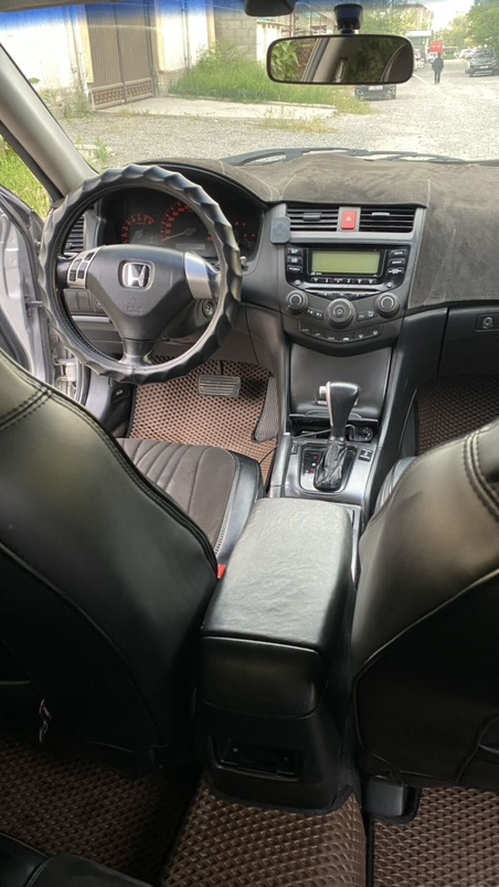 Honda Accord: 2004 г., 2 л, Автомат, Газ, Седан: фото 7