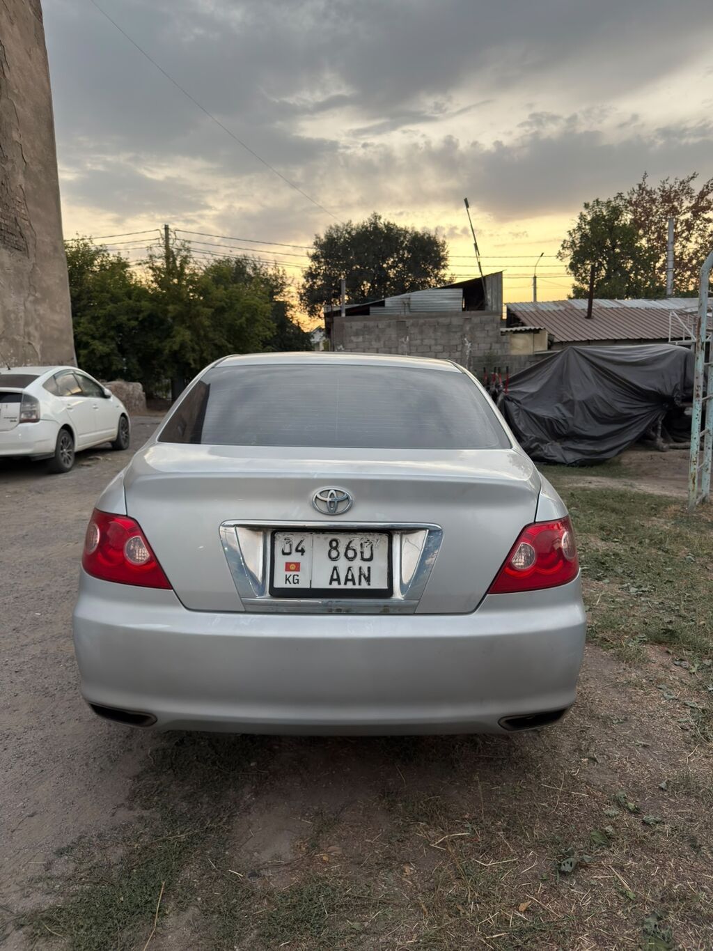 Toyota Mark X: 2005 г., 2.5 л, Автомат, Седан: фото 2
