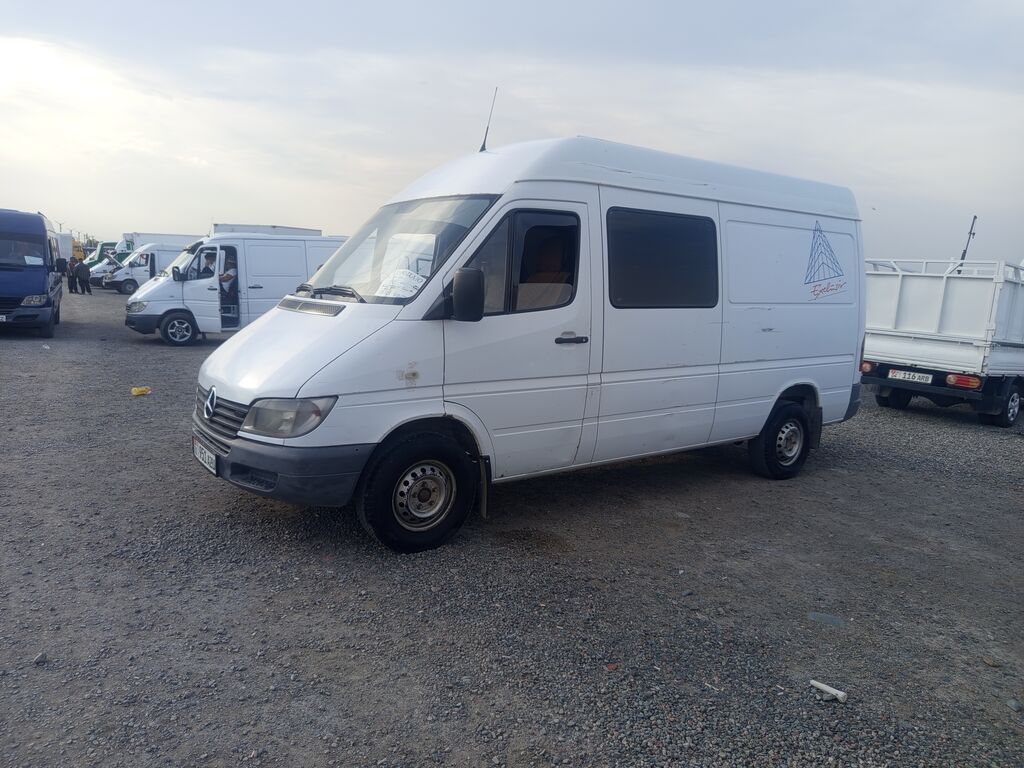 Mercedes-Benz Спринтер: 2004 г., 2.2 л, Механика, Дизель, Фургон: фото 5