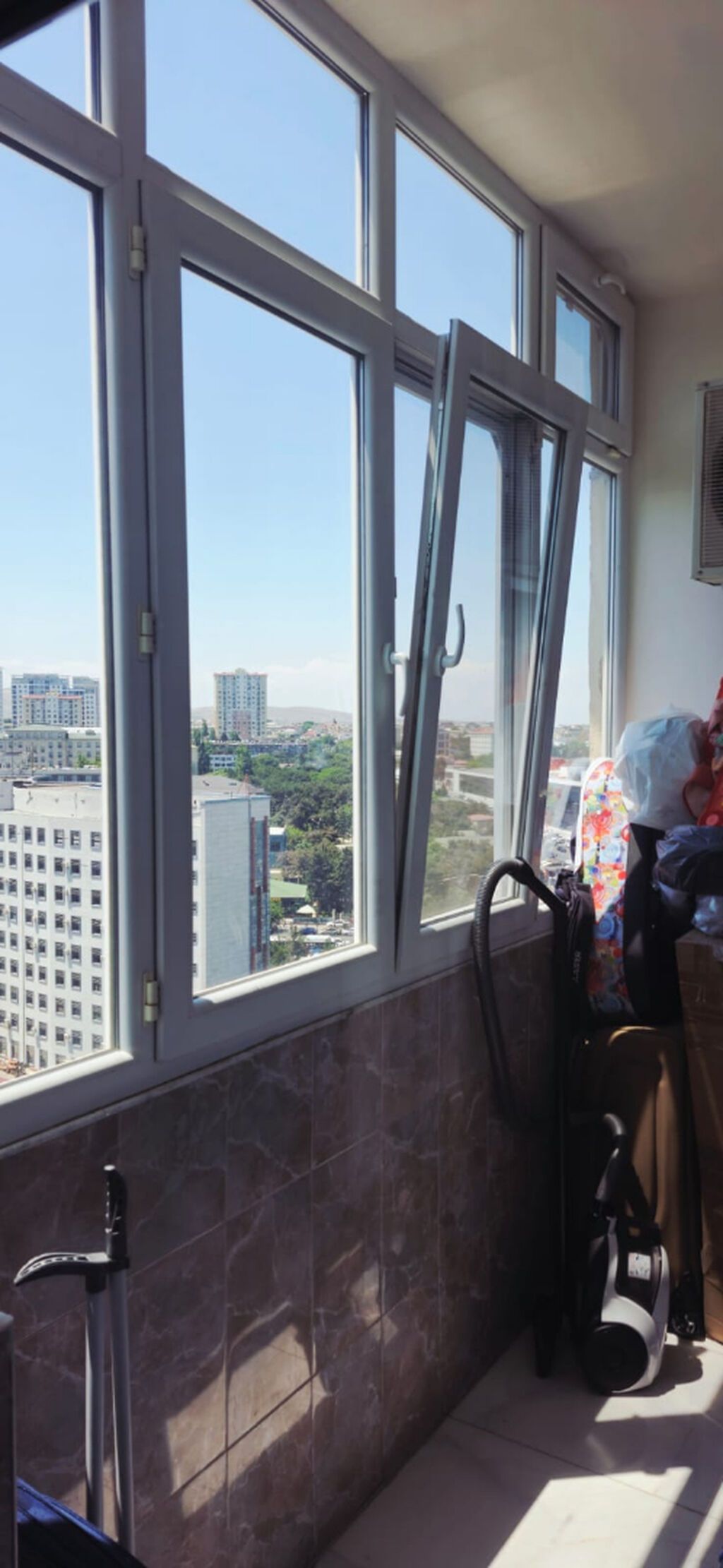 3 otaqlı, Yeni tikili, 128 kv. m