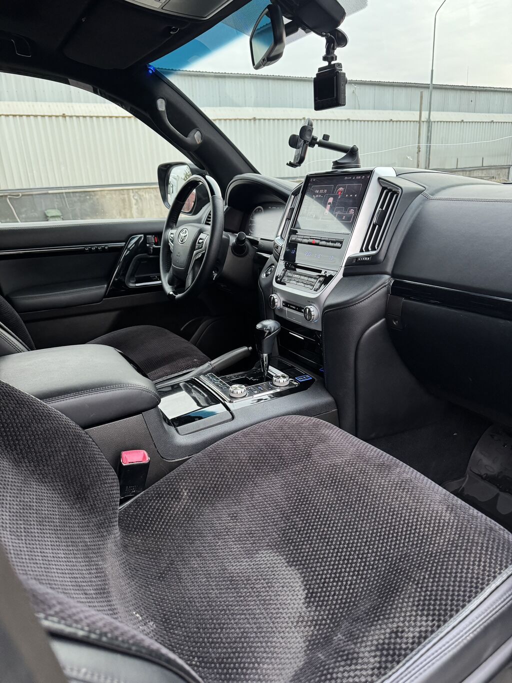 Toyota Land Cruiser: 2008 г., 4.7 л, Автомат, Газ, Внедорожник: фото 7