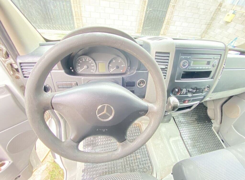 Mercedes-Benz Спринтер: 2009 г., 2.2 л, Механика, Дизель, Фургон: фото 6