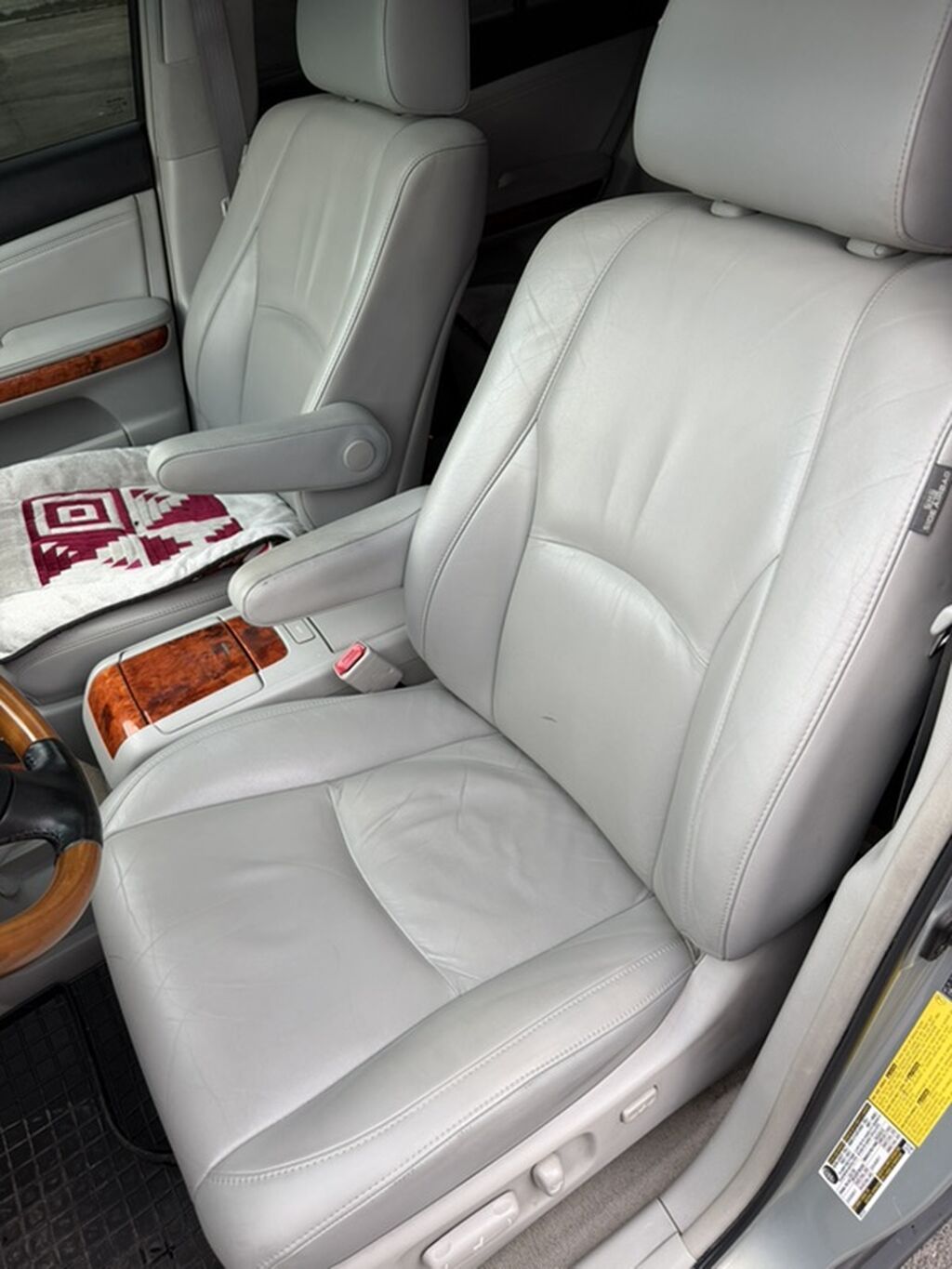 Lexus RX: 2005 г., 3.3 л, Автомат, Бензин, Кроссовер: фото 3