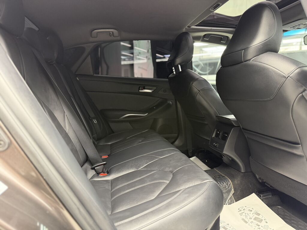 Toyota Avalon: 2018 г., 2.5 л, Вариатор, Гибрид, Седан: фото 7