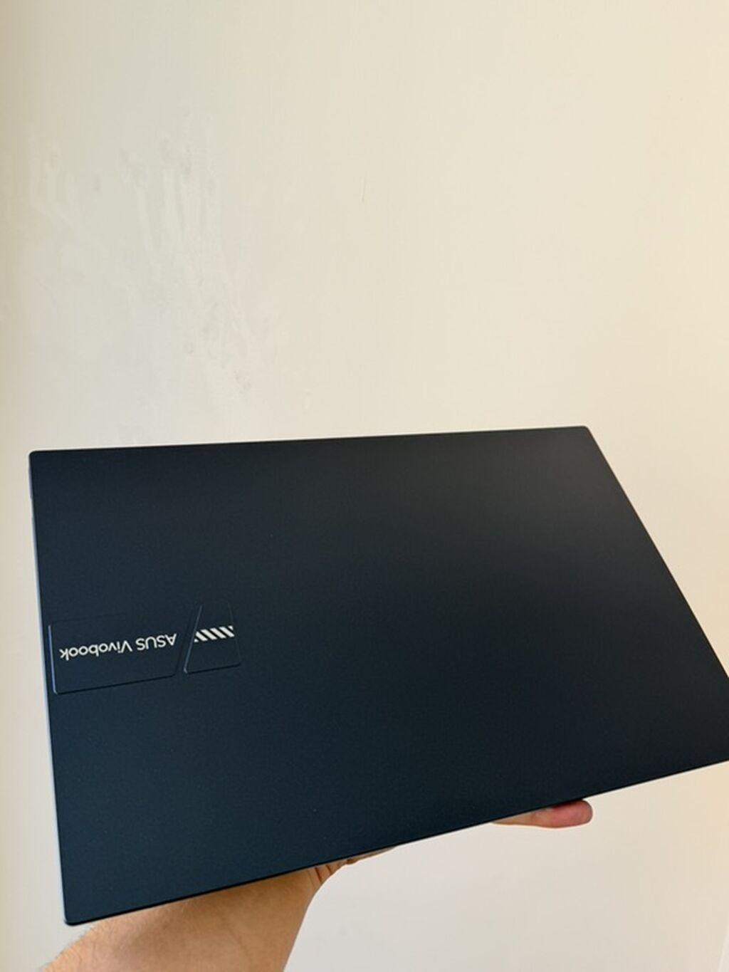 Продаю ноутбук ASUS VivoBook 15 в идеальном состоянии. Пользовались: фото 1
