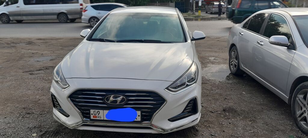 Hyundai Sonata: 2018 г., 2 л, Автомат, Газ: фото 2