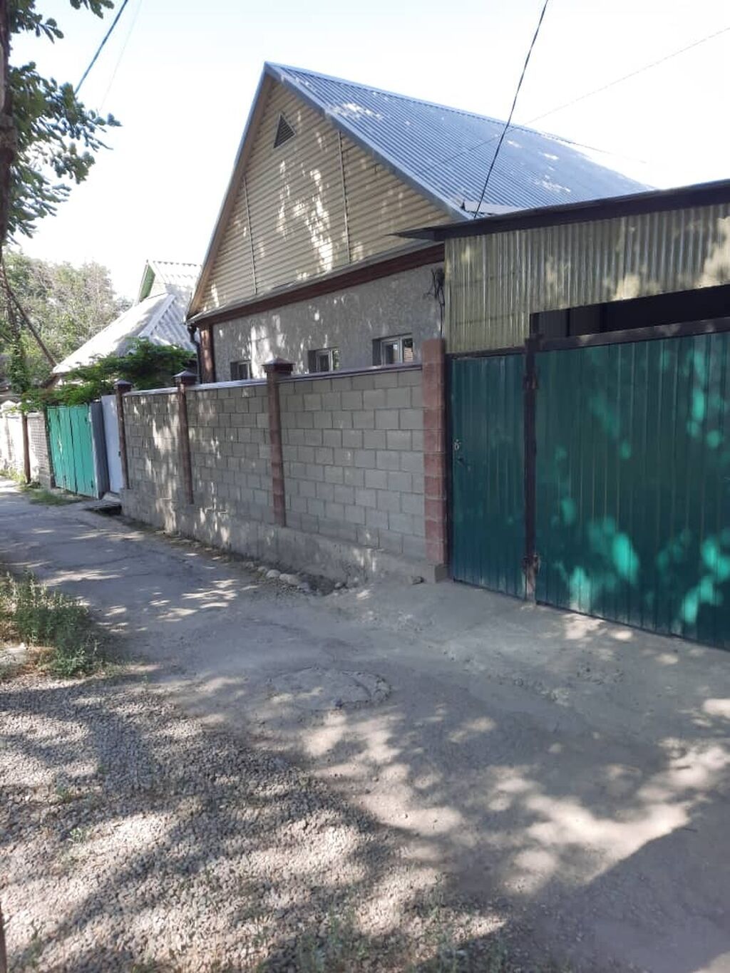 Продается! Дом из жженного кирпича в районе рынка Дордоя, по ул: фото 2
