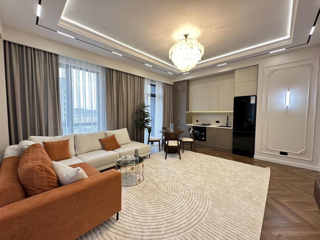 3 комнаты, 92 м², Орто-Сай с. Элитка, 4 этаж, Дизайнерский ремонт: фото 2